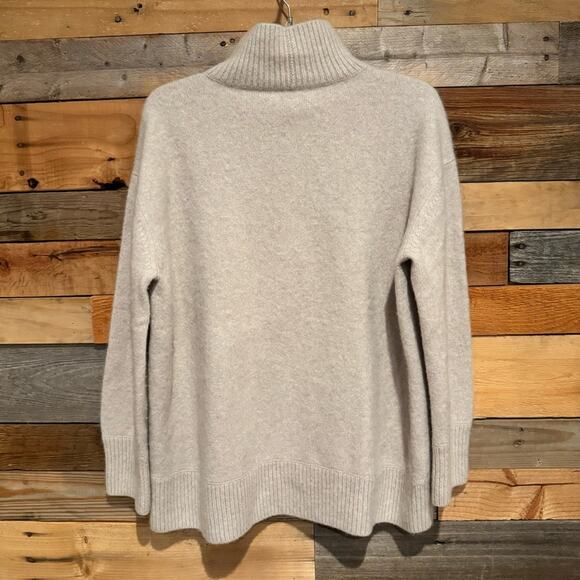 VINCE Double Slit Turtleneck Sweater In Biscuit Cream Size XL - Picture 12 of 14